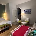 Casa Komorebi